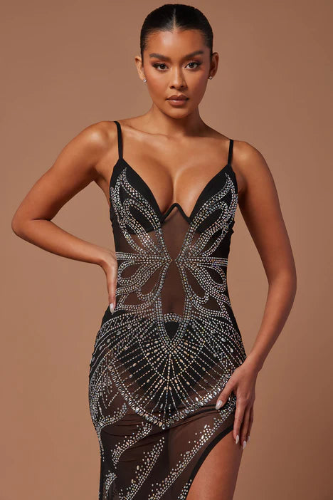 Elegant Gown Embellished Maxi Dress - Black - Night To Remember