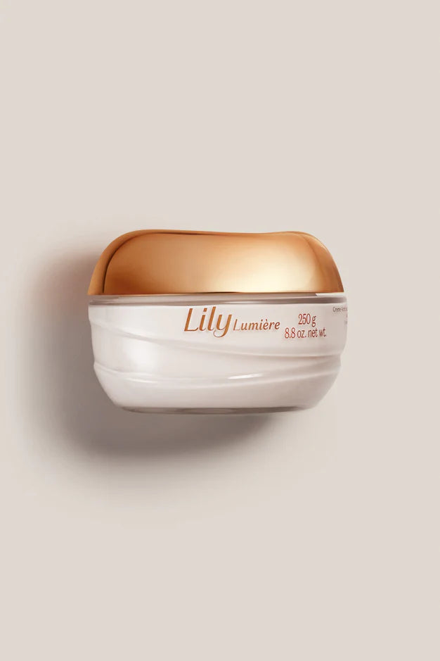 Lily Lumière Body Moisturizing Satin Body Cream